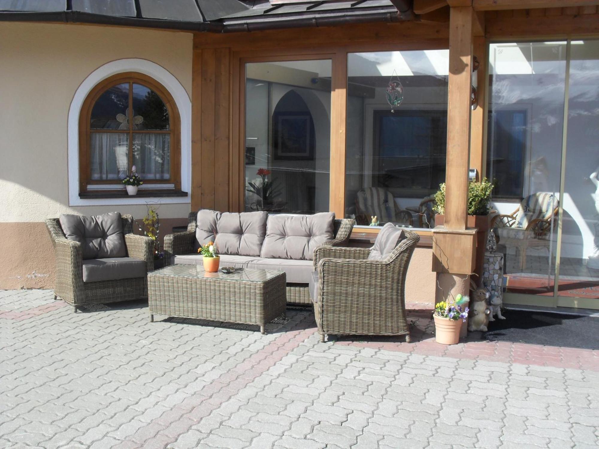 Apart Hotel Ideal Ladis Exterior photo