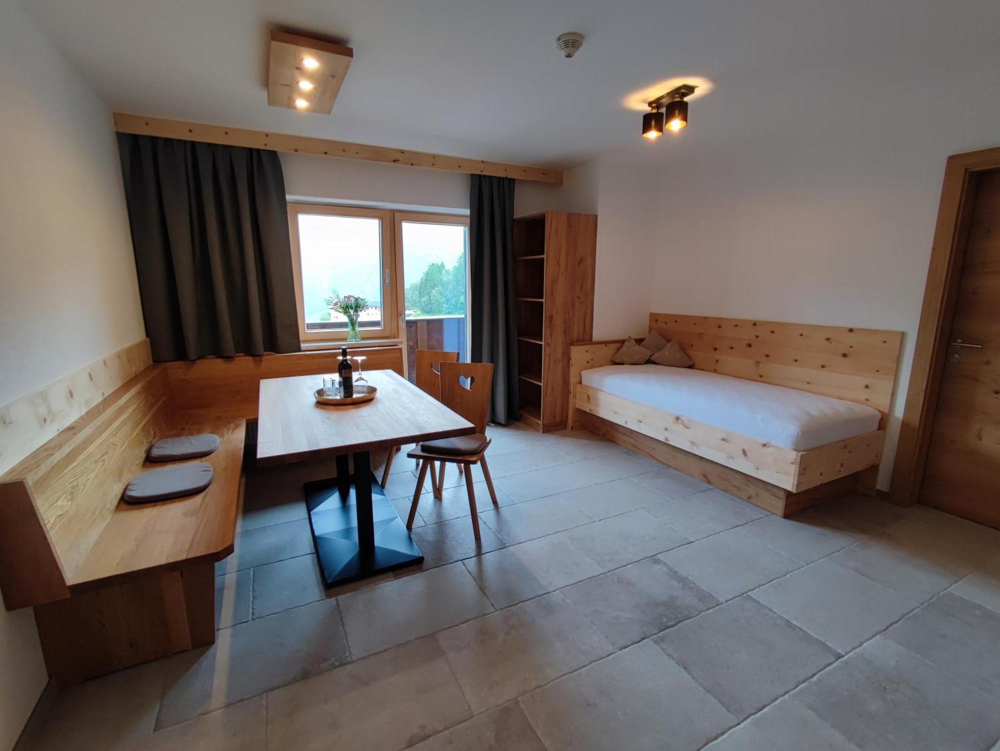 Apart Hotel Ideal Ladis Exterior photo