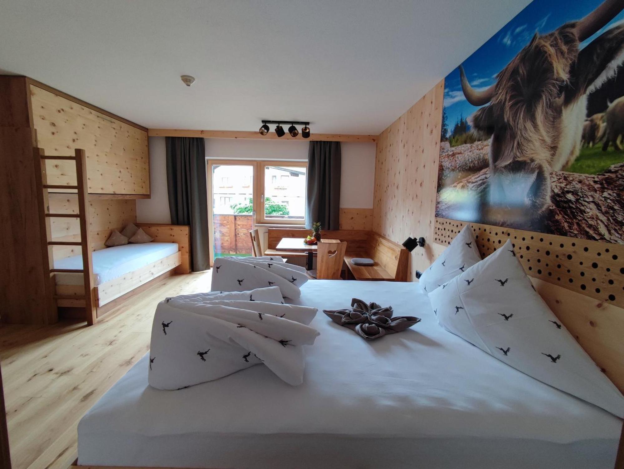 Apart Hotel Ideal Ladis Exterior photo