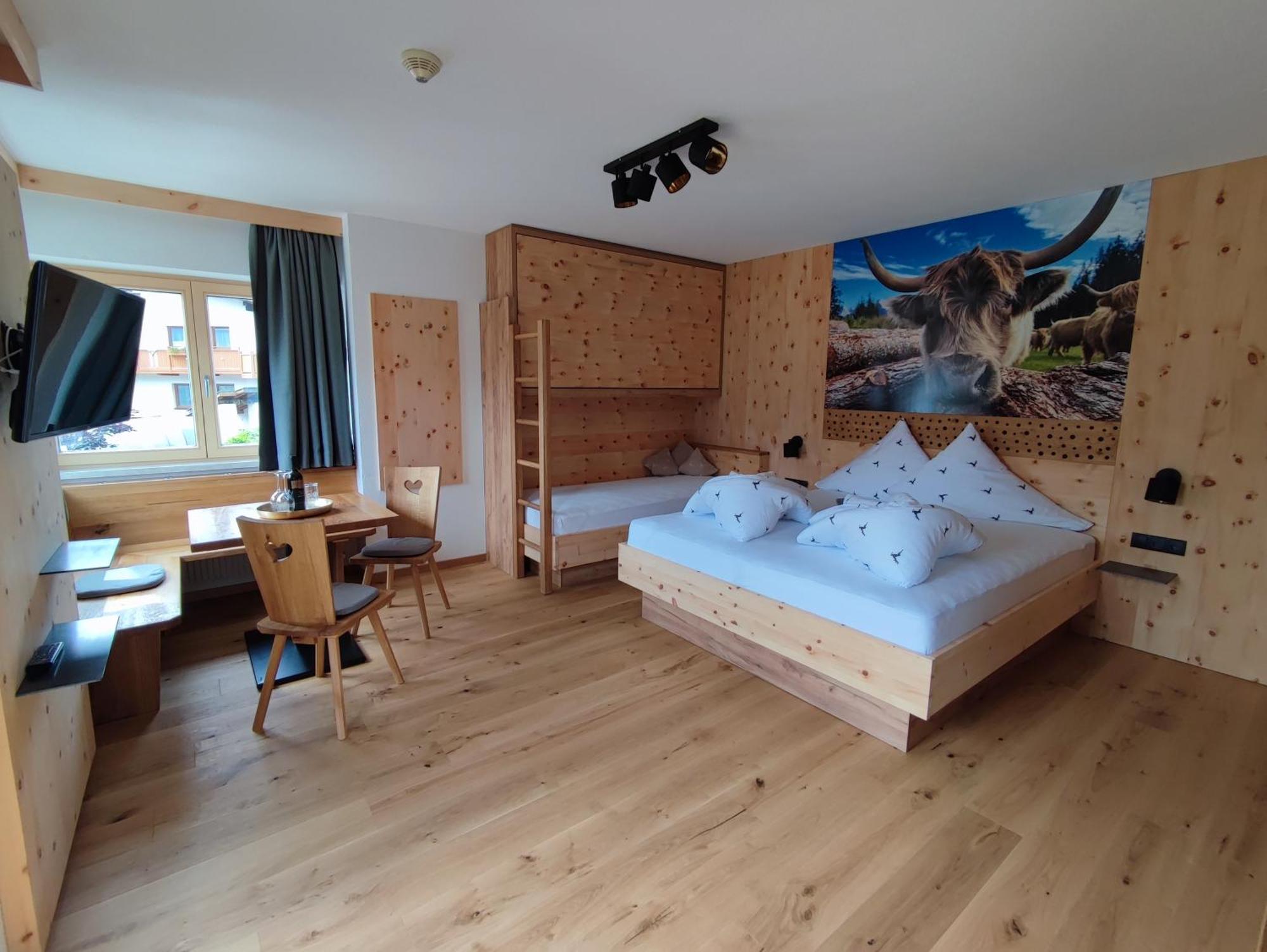 Apart Hotel Ideal Ladis Exterior photo