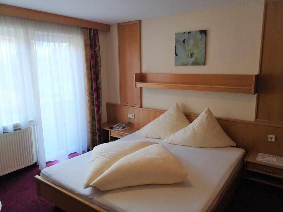 Apart Hotel Ideal Ladis Exterior photo
