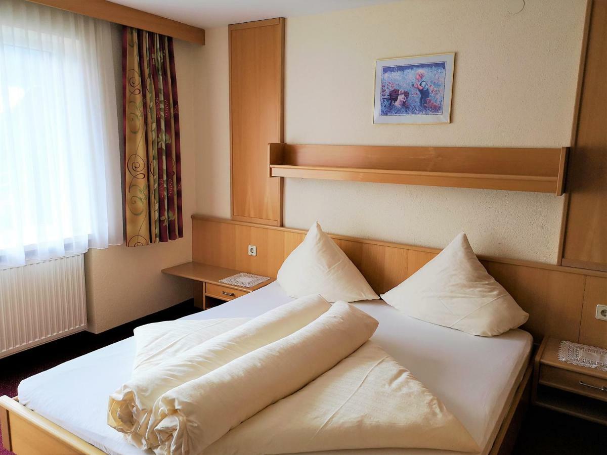 Apart Hotel Ideal Ladis Exterior photo